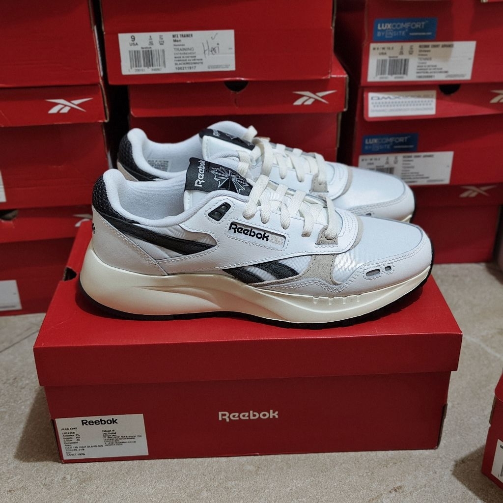 REEBOK CLASSIC LEATHER 2400