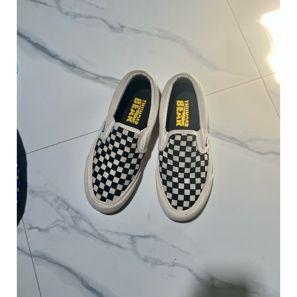 sepatu thunder bear pl