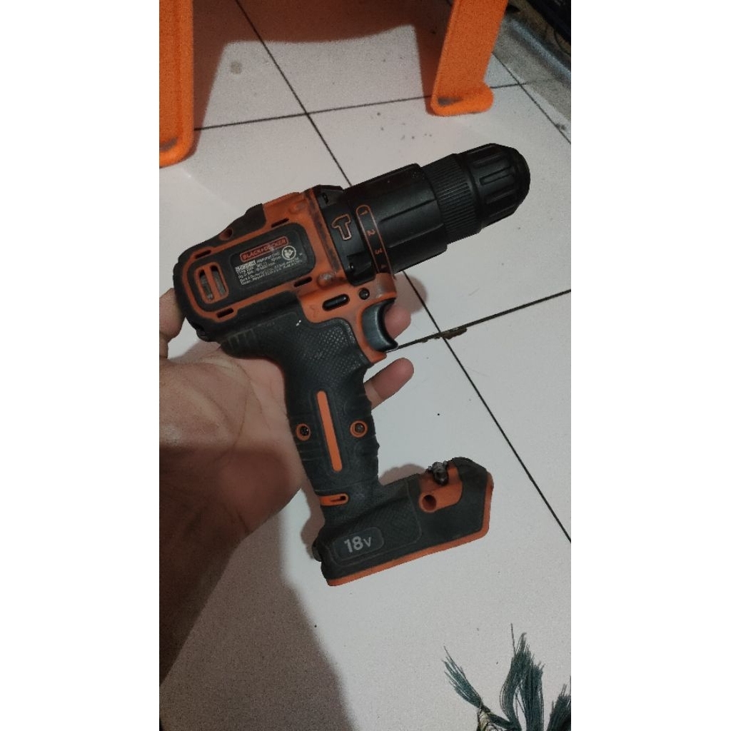 Bor Black Decker Batre