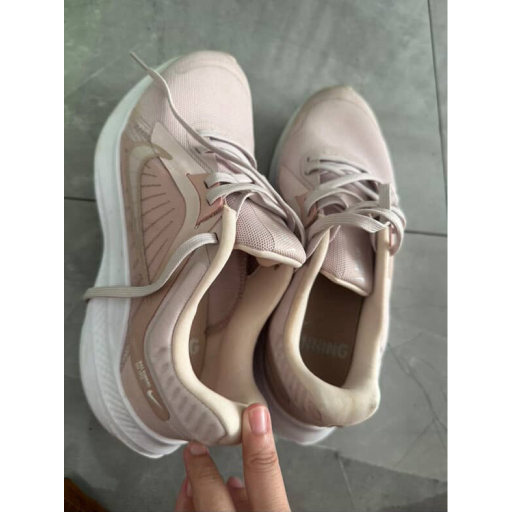 sepatu wanita nike ori 10000%