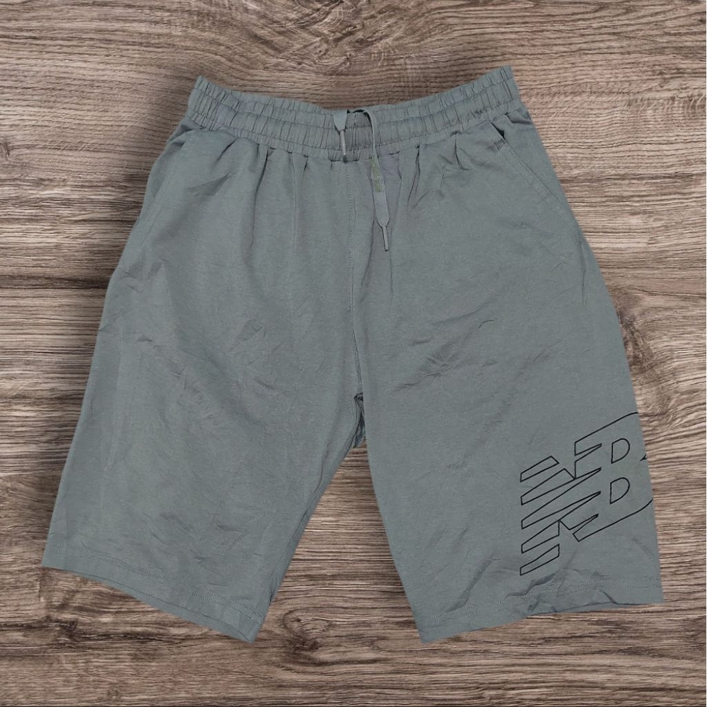 Celana Pendek santai olahraga NB Second