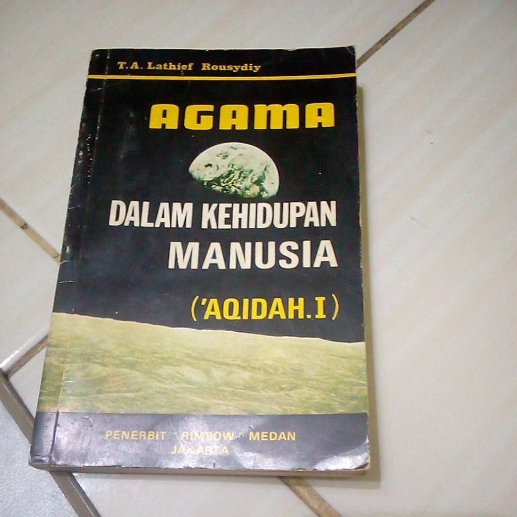 agama dalam kehidupan manusia aqidah.1