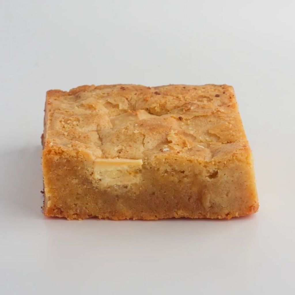 Blondies | Brownie Fudgy Buttery
