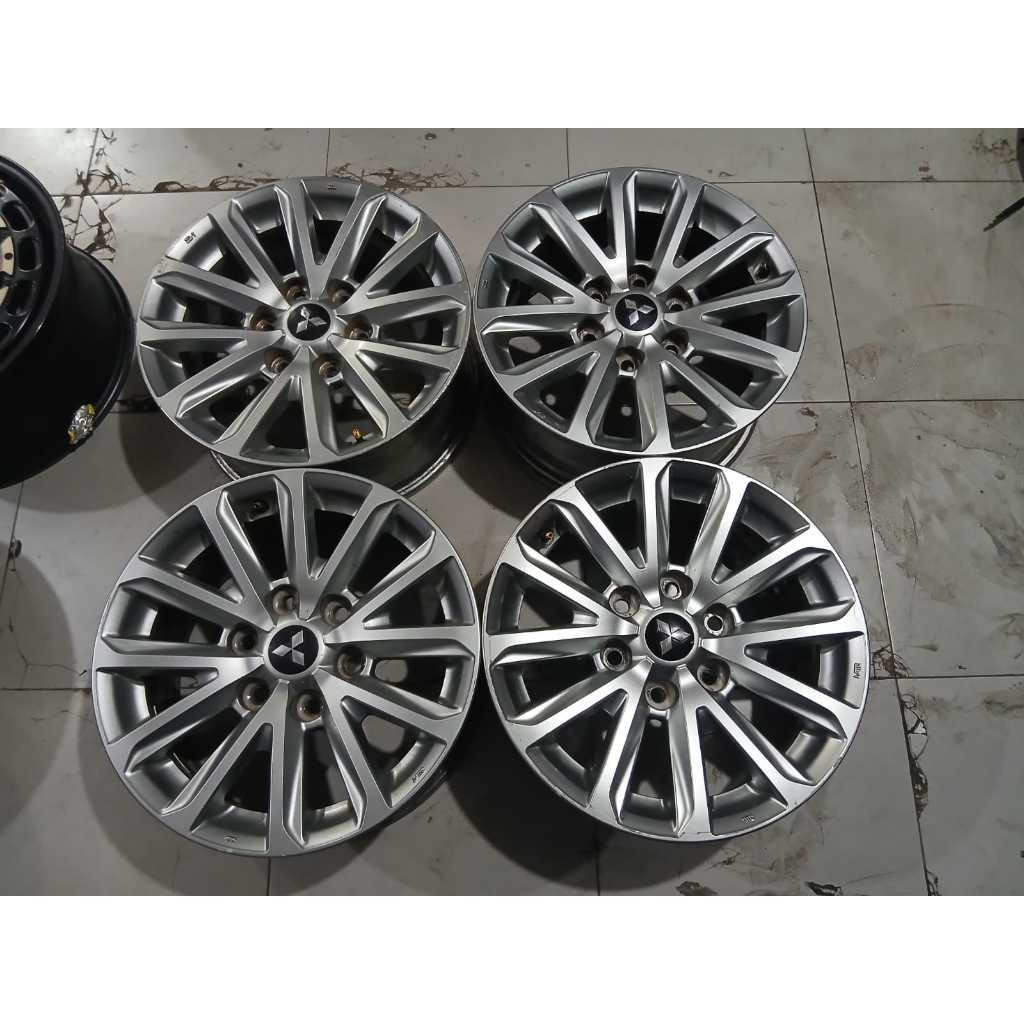 PELEK MOBIL TRITON ORIGINAL RING 17 BAUT 6 SILVER VELG SEKEN ASLI COPOTAN