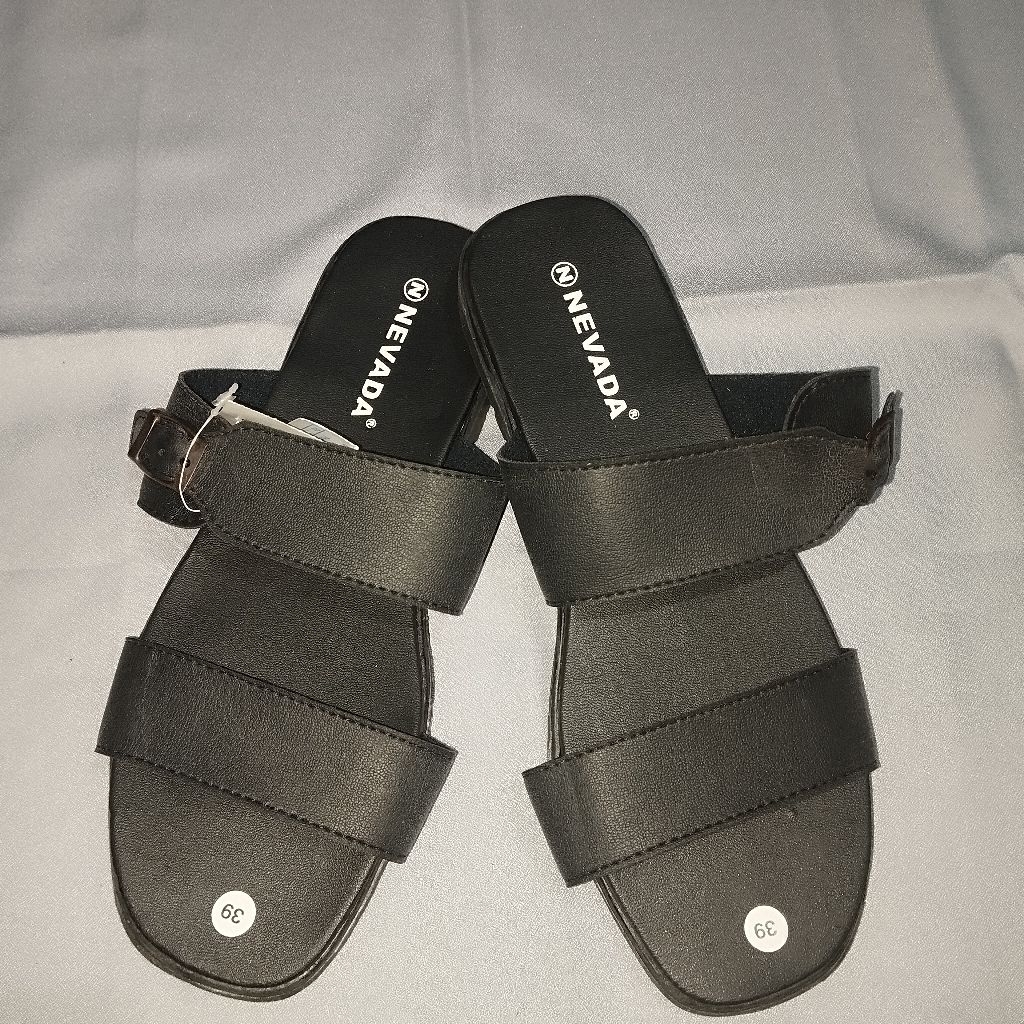 sandal slip on wanita merk nevada