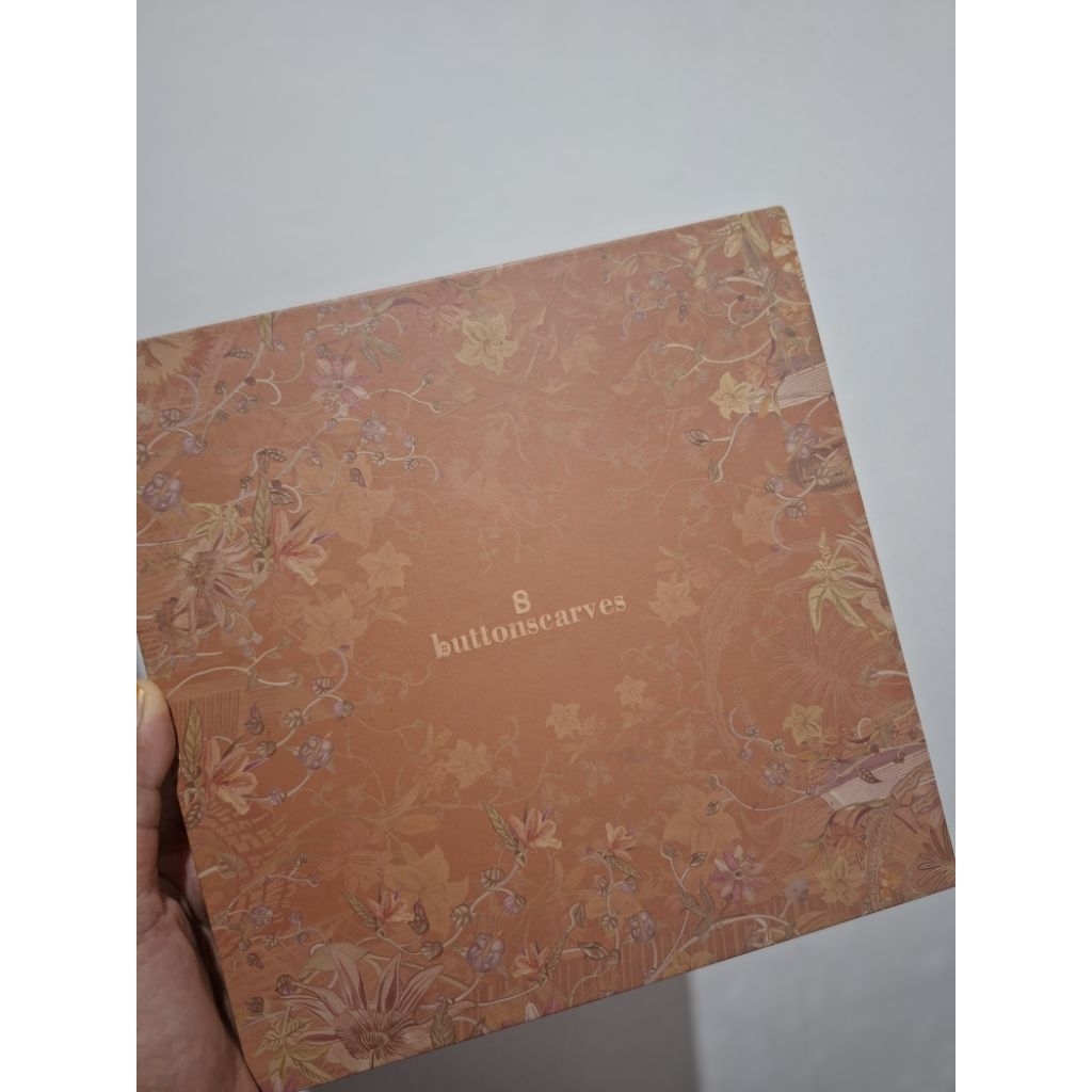 Buttonscarves Dubai Curry