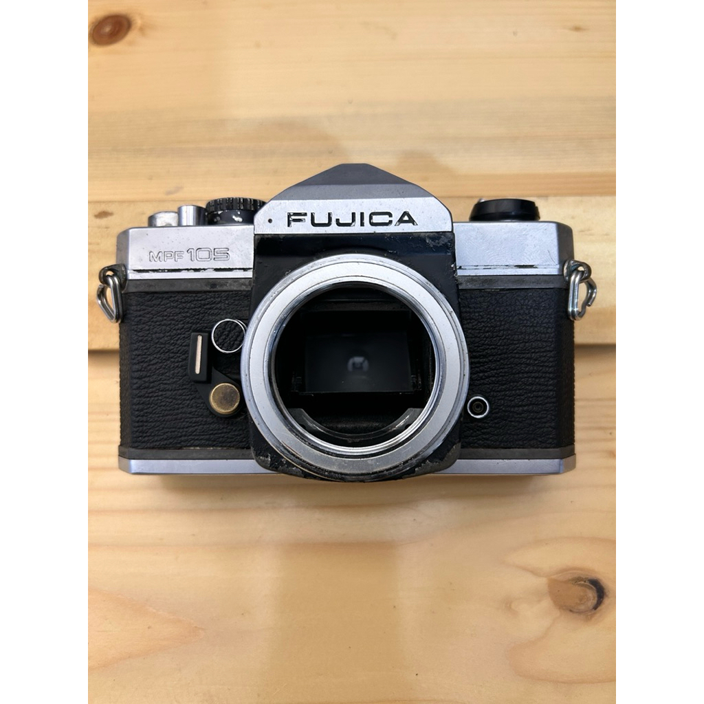 Kamera Film SLR Fujica MPF 105 – Untested – Bisa Kokang & Jepret – 35mm Analog