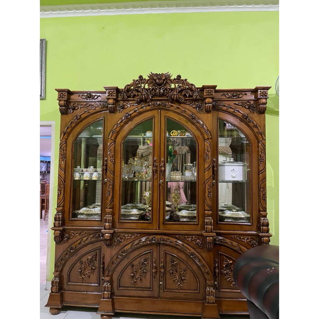 lemari hias Manohara 4 pintu jati