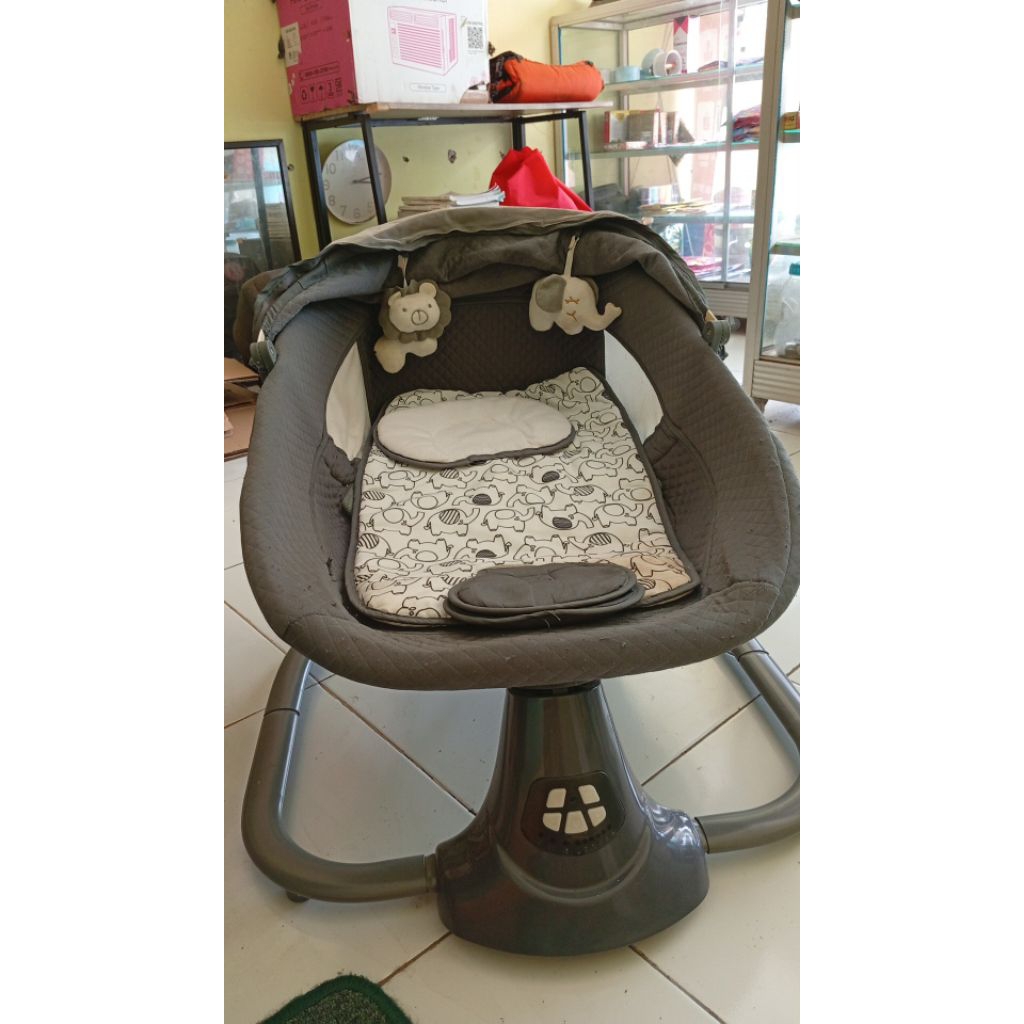 Automatic Baby Swing Bouncer Babyelle waltz Warna ABU Second