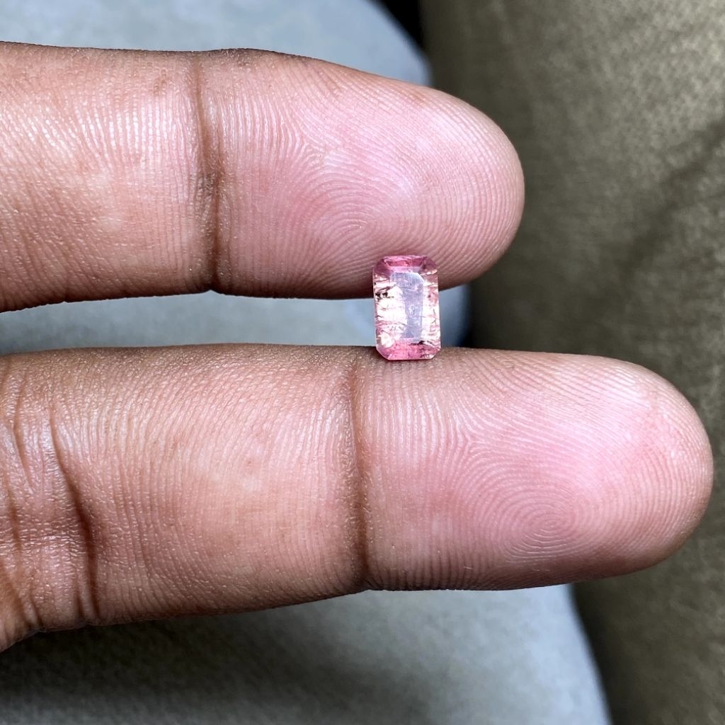 Natural Pink Tourmaline batu pink Tourmaline kotak dim 8x5x3.5