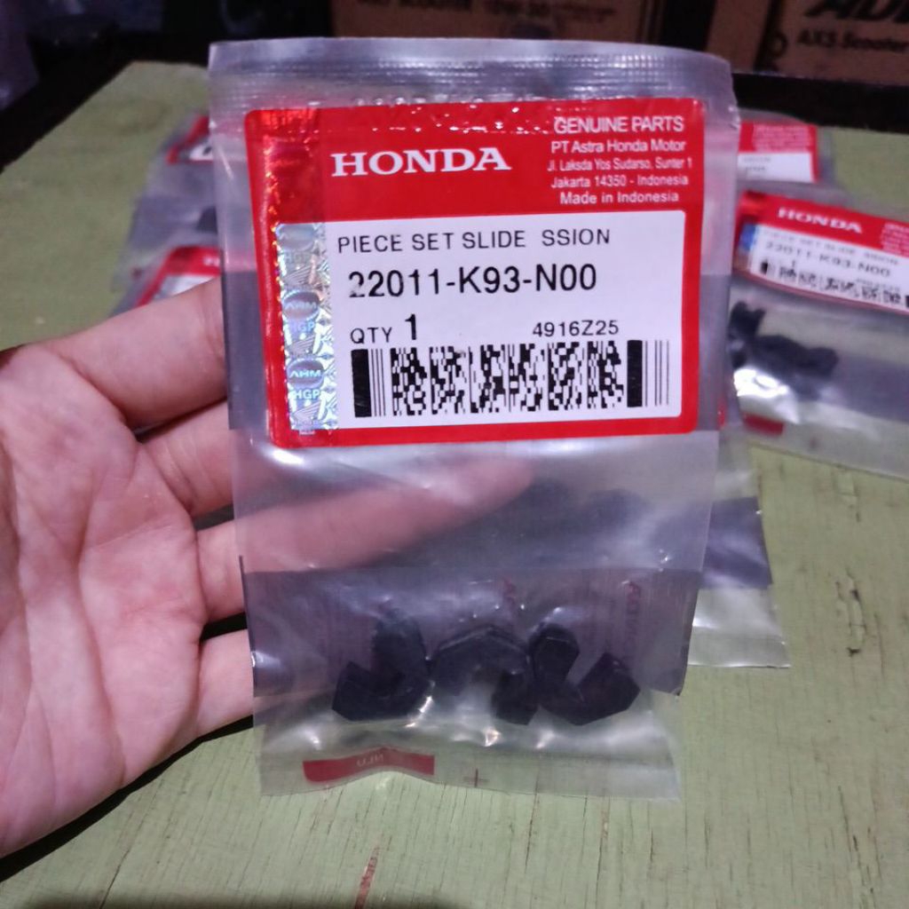 Piece Slide Set Honda Scoopy eSP K93 ORIGINAL ASLI HONDA AHM