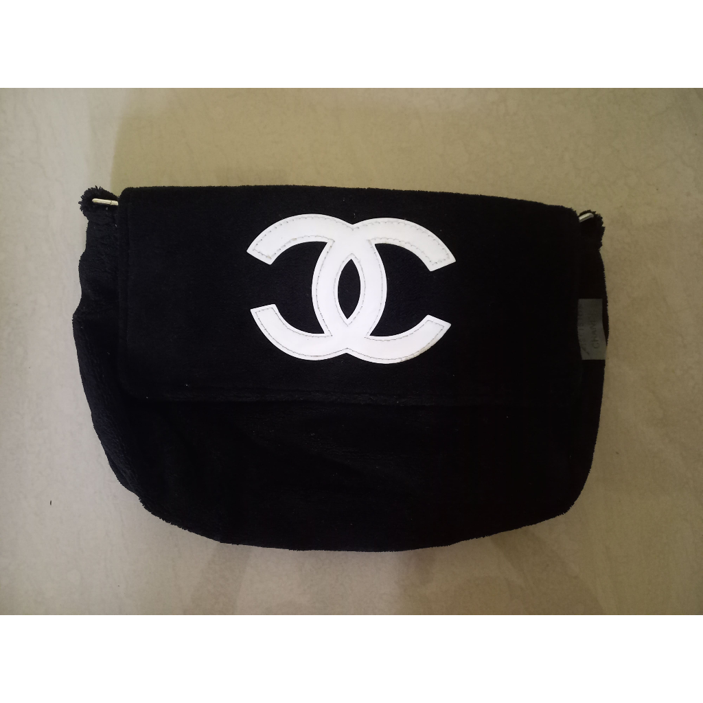 Chanel Precision VIP Crossbody Teddy Bag Preloved - Black