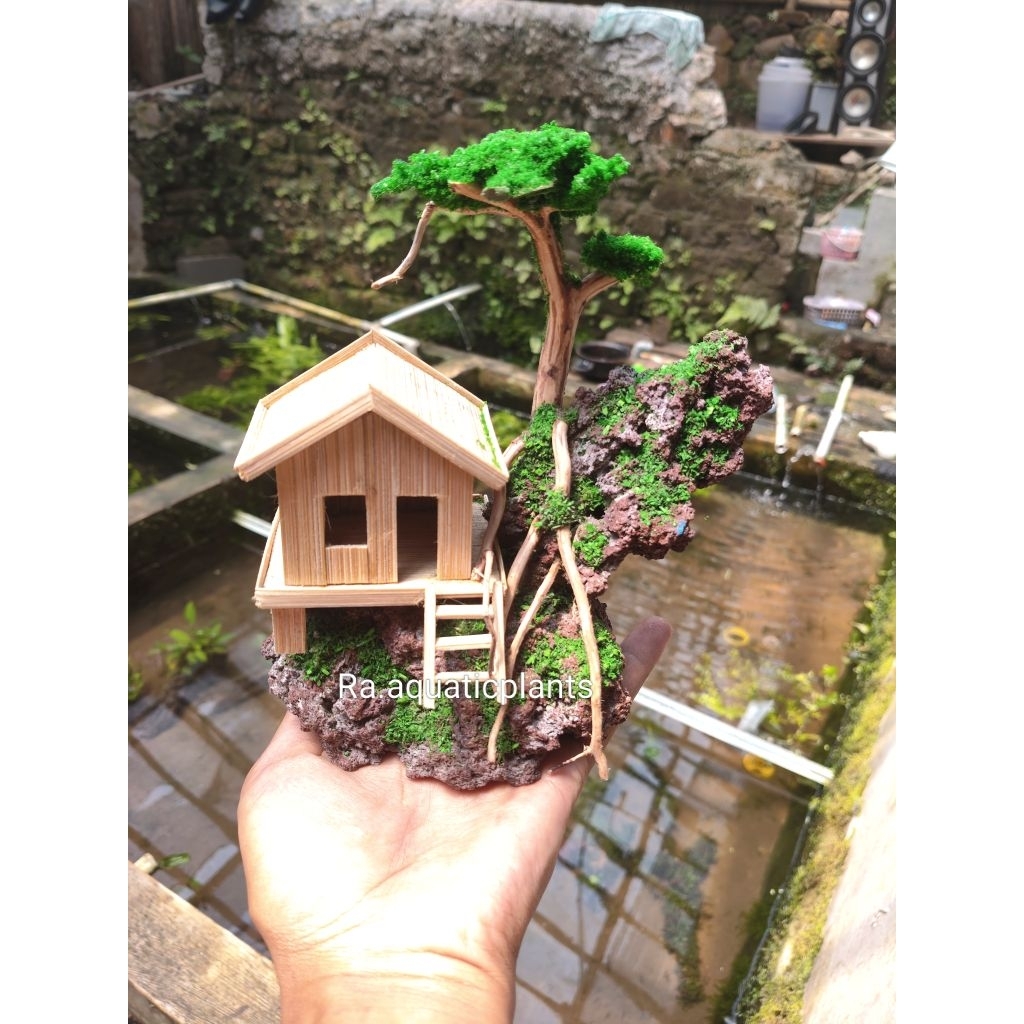 Miniatur rumah batu moss + bonsai mini daun sintetis hiasan aquarium