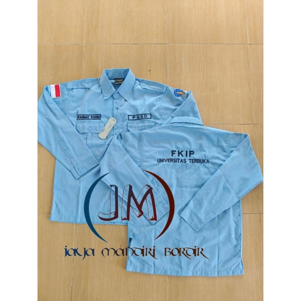 KEMEJA UNIVERSITAS TERBUKA BORDIR || KEMEJA UT BORDIR || KEMEJA FAKULTAS HUKUM ILMU SOSIAL DAN ILMU 