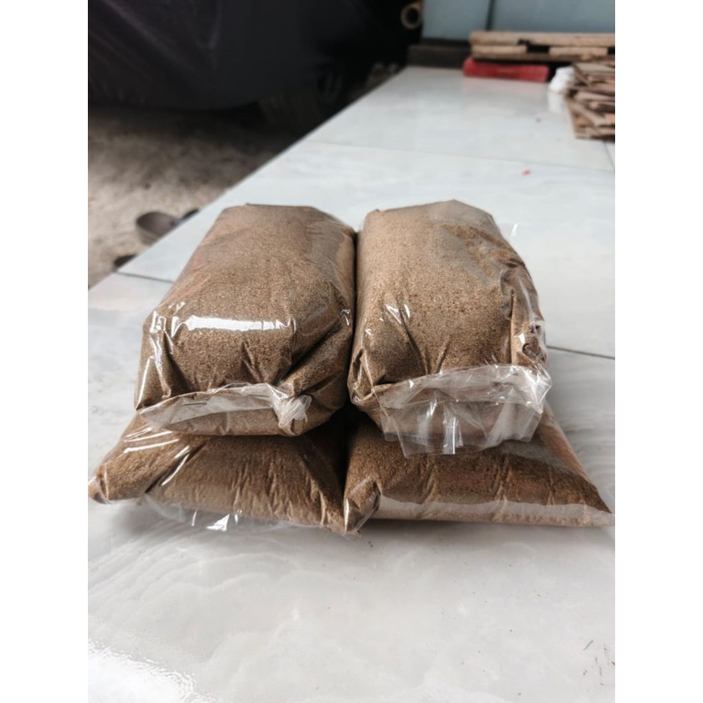 kotoran ulat hongkong untuk umpan dan untuk pupuk