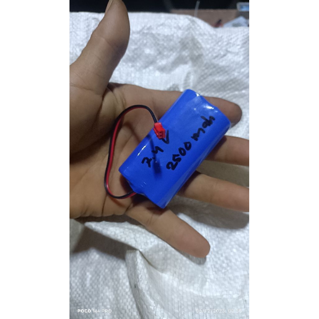 Batrai speaker bloutoot LENYES S108 7,4v 2500mah