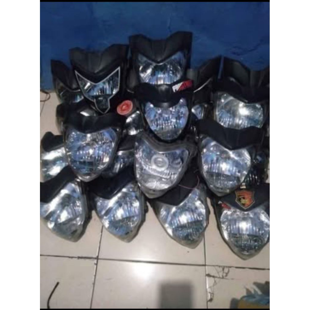 lampu depan headlamp reflektor set cover Byson Stanley ori copotan