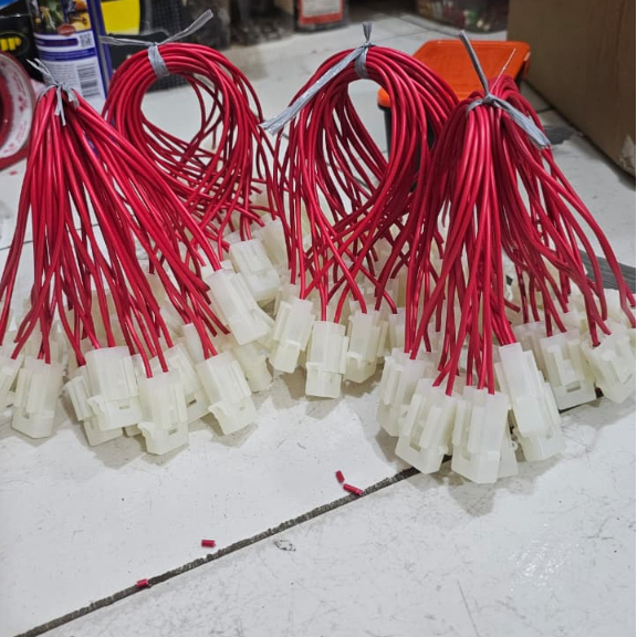 Rumah Box Sekring Kecil + Kabel | Box Sekring Motor Mobil Ukuran Kecil Siap Pakai