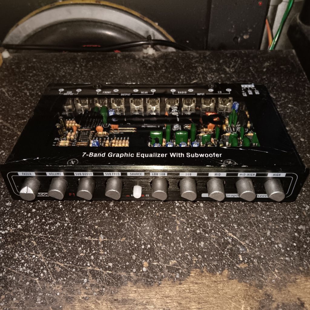 Preamp Parametrik Mobil Second Acoustic F1 upgrade Potensiometer baru + LED biru + IC NJM4558D origi