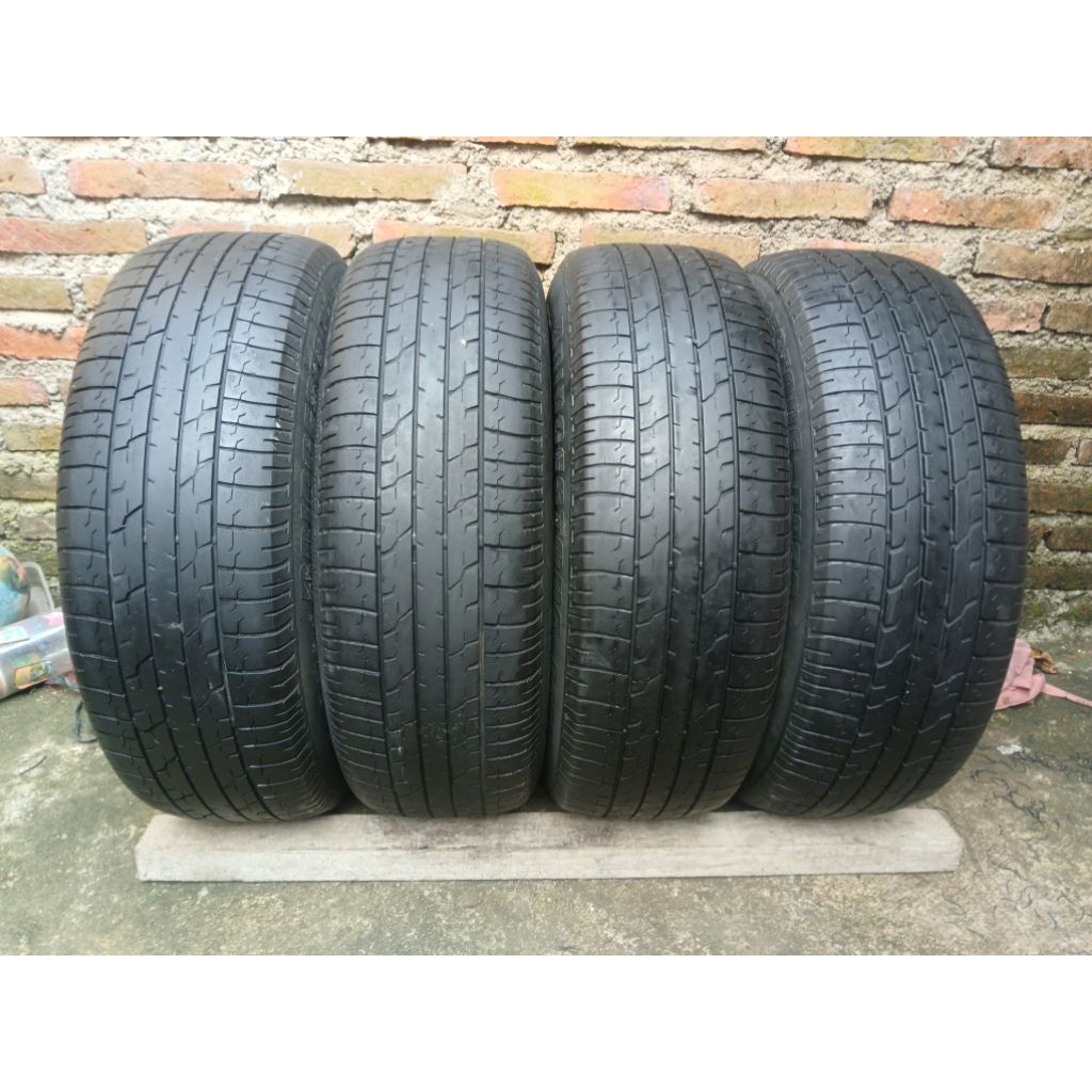 Ban Bridgestone 205/65 R15
