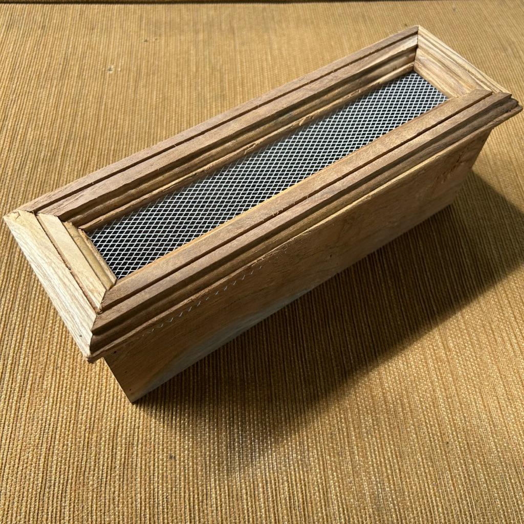 Loster Kayu Jati Asli 30 x 10 cm Lubang angin Ventilasi udara Roster rumah