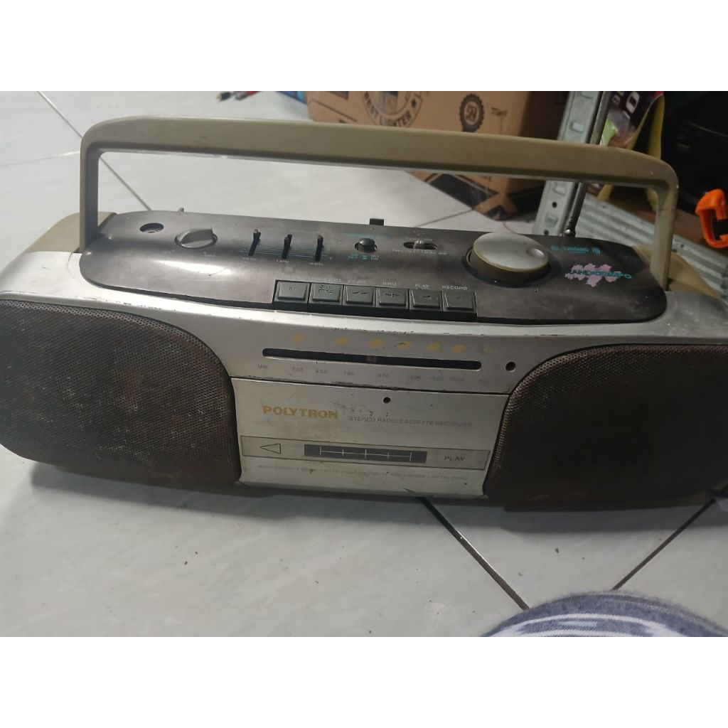 radio tape Polytron psc 123A second