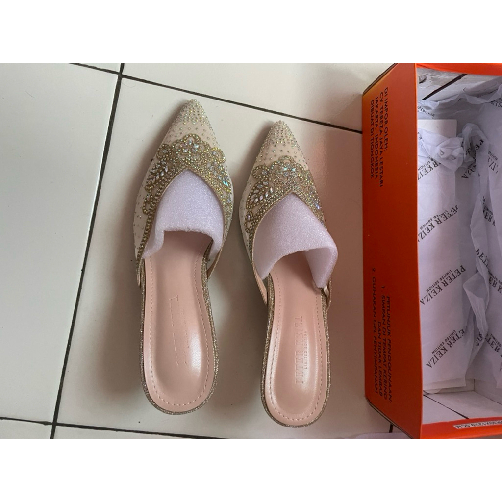 Heels Peter Keiza Gold Limited Edition