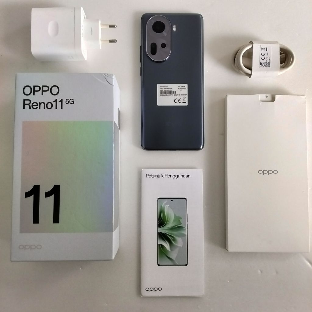 Oppo Reno11 5G ram8gb memori256gb.