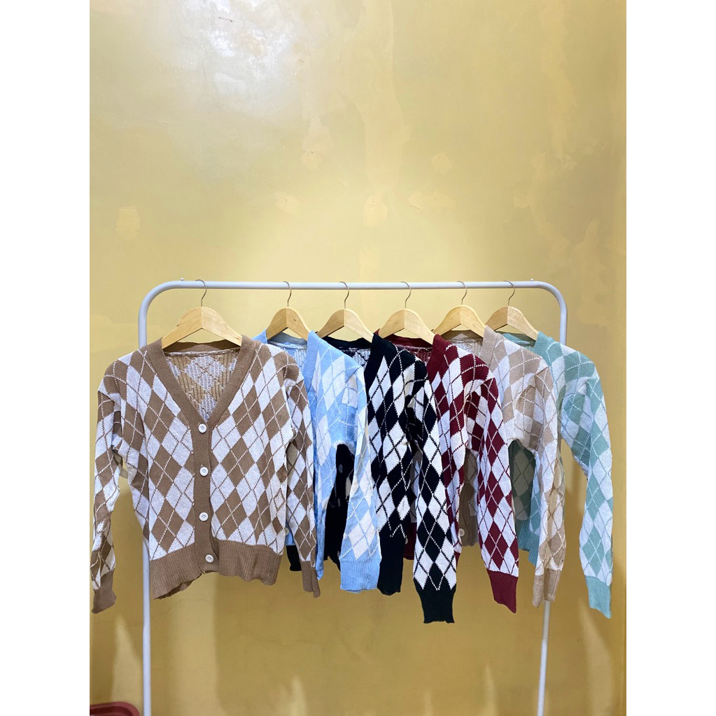 Cardigan Rajut Ketupat
