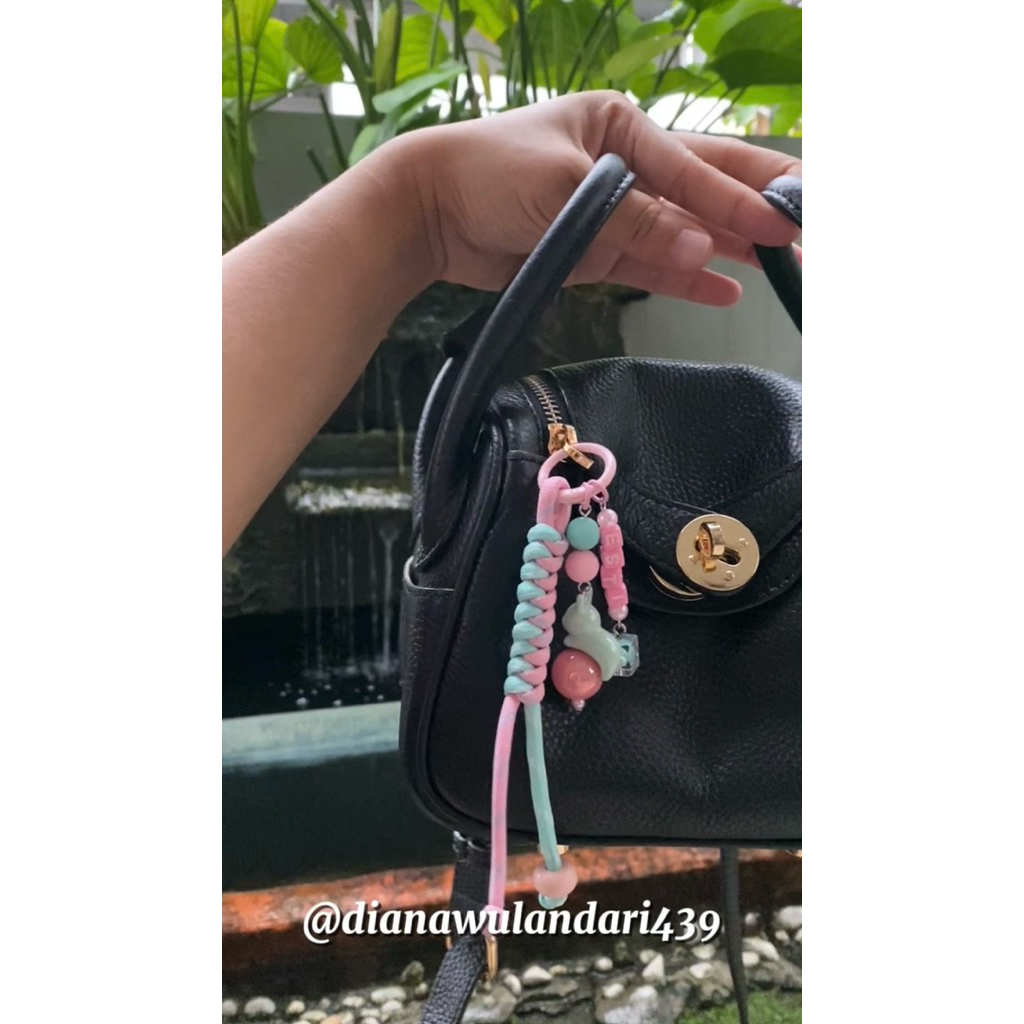 CUSTOM SIMPLE BAG CHARM SOUVENIR HAMPERS