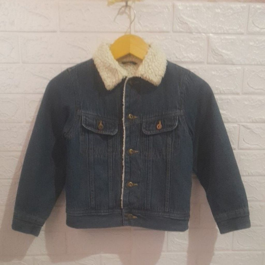 Jacket jeans serpa anak GU size 130/LD 74 P 46