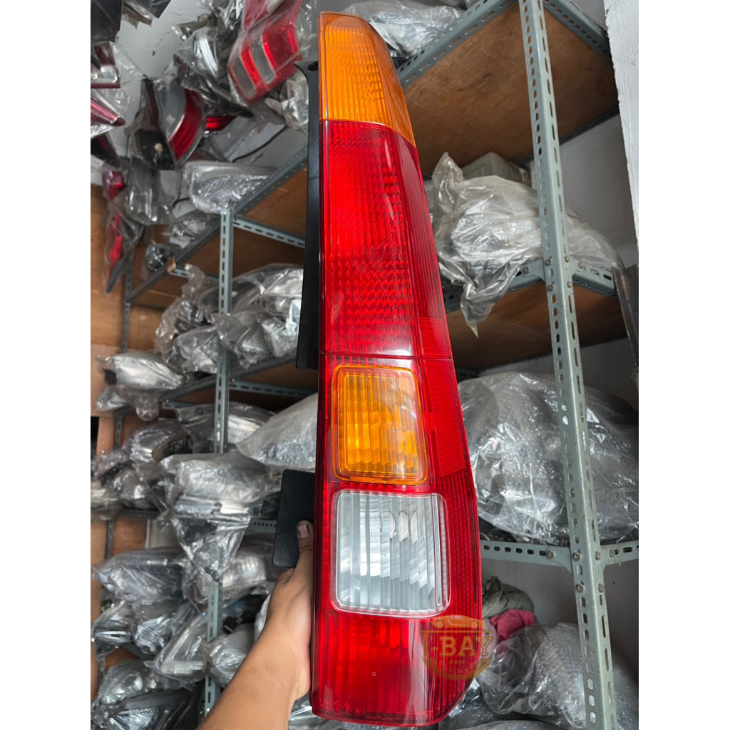 Stoplamp Lampu Belakang Honda CRV 2002 2003 2004 Original