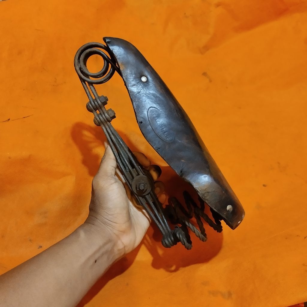 Sadel Sepeda Onthel Lawas Model Heren / Pria, Gagah, Klasik