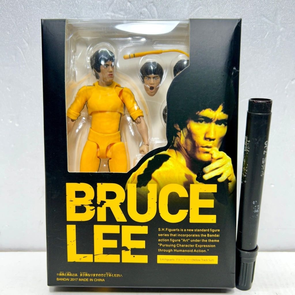 Mainan action figureBruce leeSHFiguartsBandaiFull artikulasiTinggi kira kira 6 inch KLeppJK#shf #bru