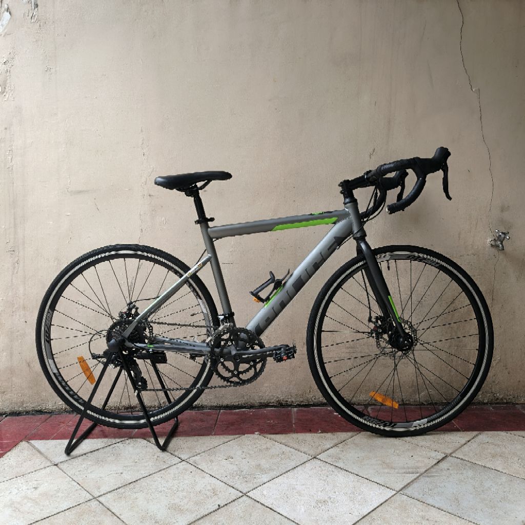 Sepeda roadbike element police toronto (bisa nego tipis)