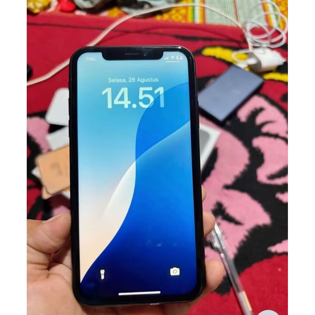 iphone 11 64gb resmi ibox Indonesia