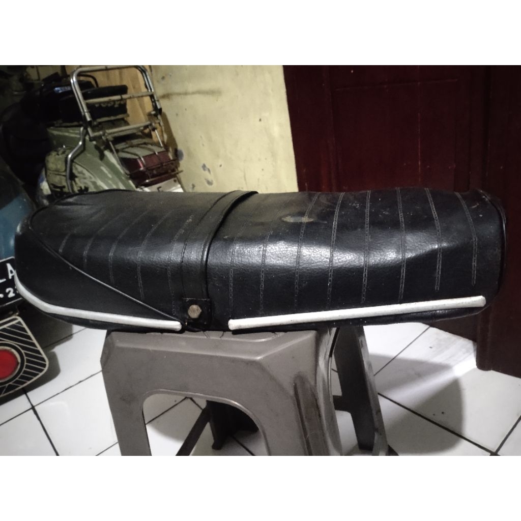 jok yamaha as3 rd125 ls3 seat yamaha rd125 as3 ls3 sadel yamaha rd125 as3 ls3