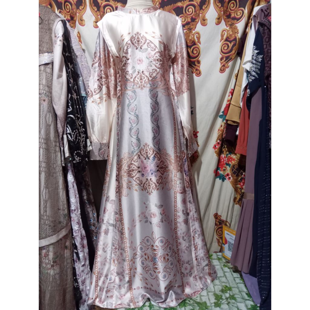 Gamis Sutra silk