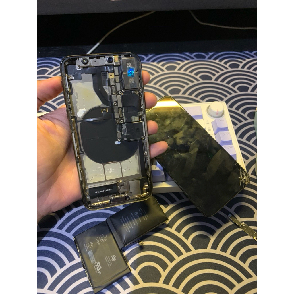 iPhone X 64gb bypass