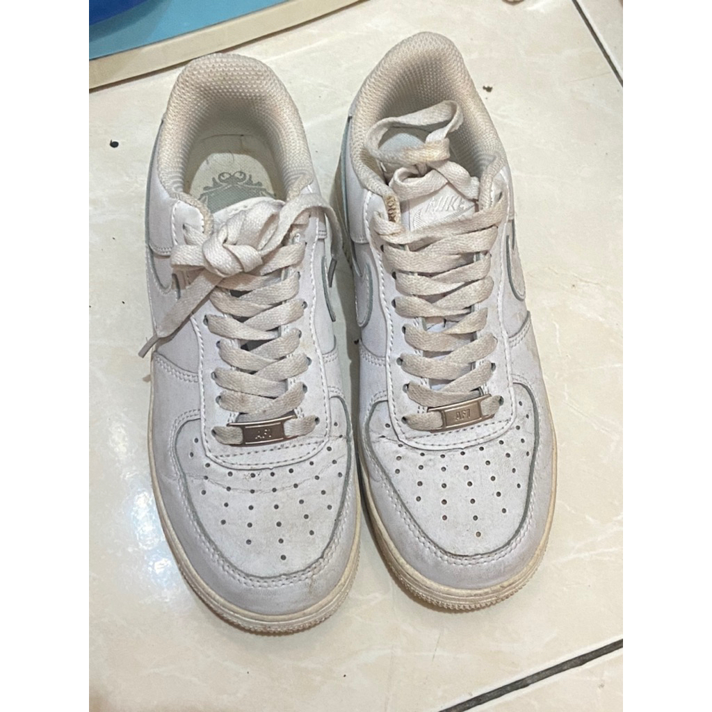 NIKE AIRFORCE WHITE PUTIH SIZE 37/38 PRELOVED MURAH
