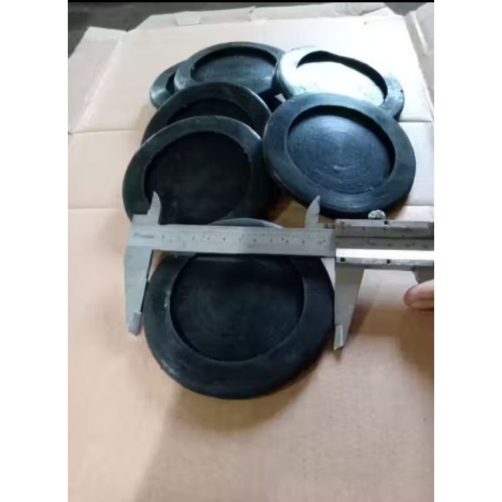 karet kaki meja adjuster foot conveyor M16 / karet kaki adjuster M16