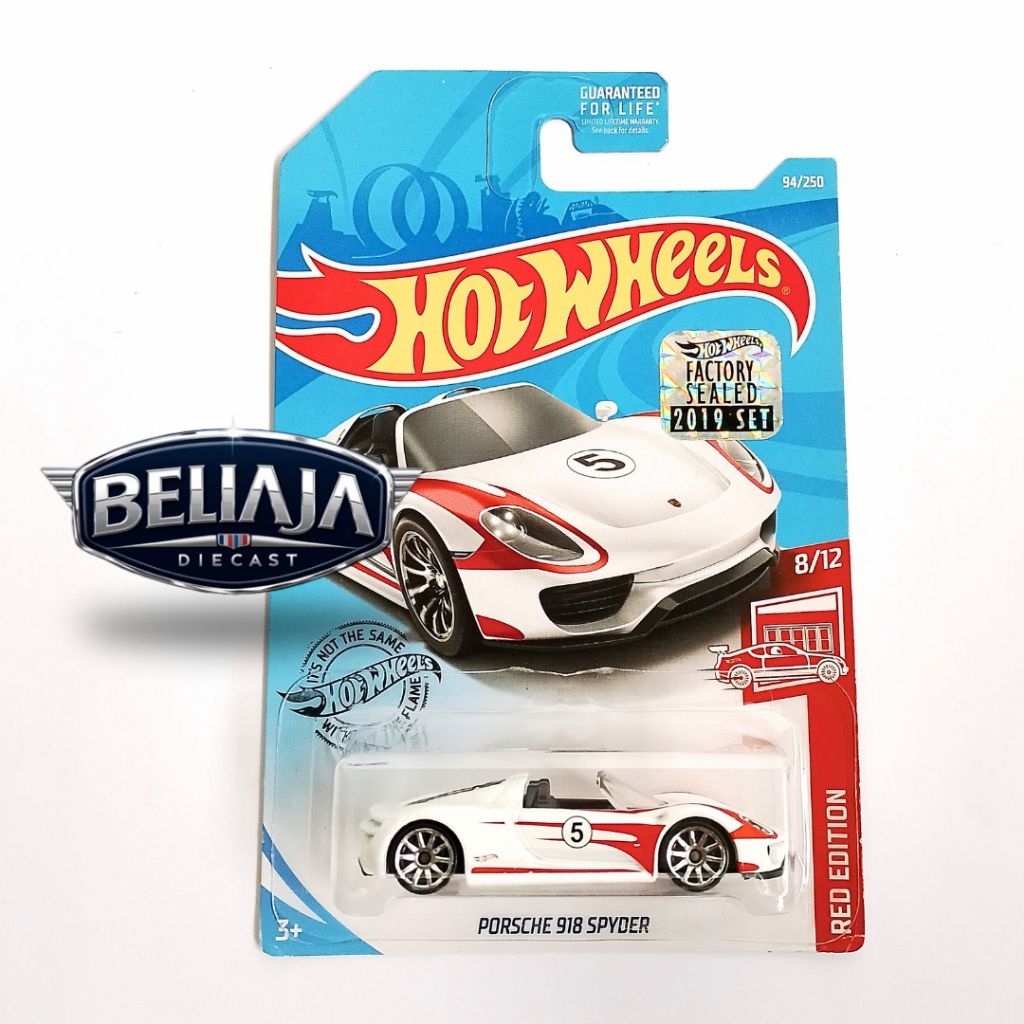 HOT WHEELS PORSCHE 918 SPYDER WHITE RED EDITION  2019 FACTORY SEALED