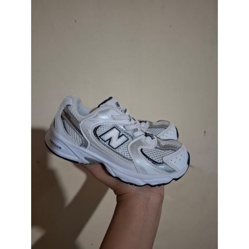 PRELOVED NEW BALANCE 530 INFANT