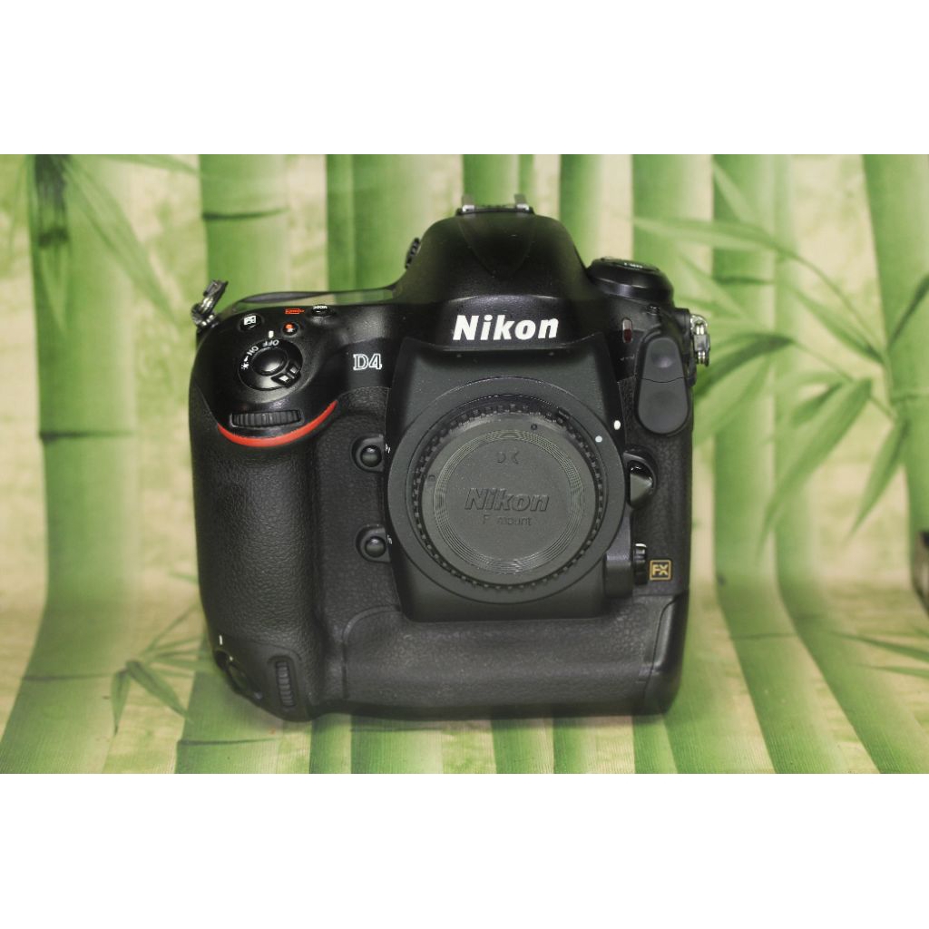 Nikon D4 Body Only