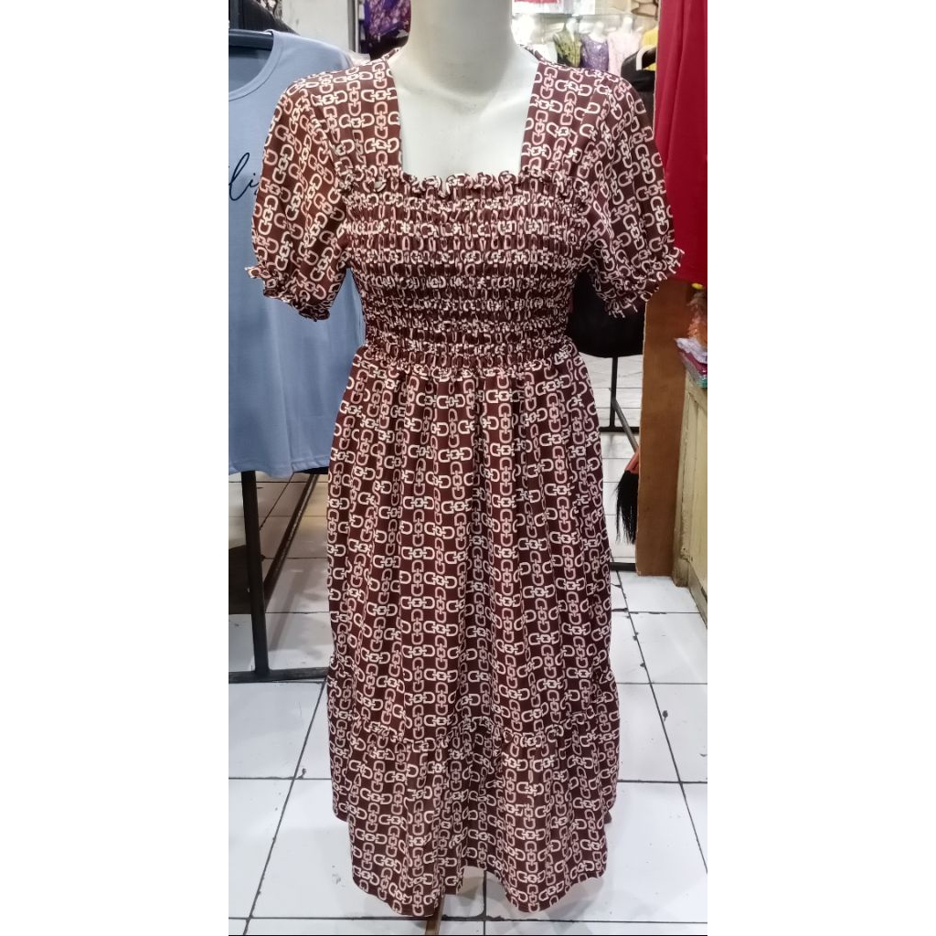 dres semok voxy motif
