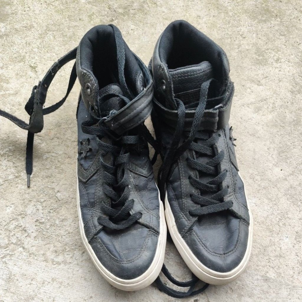 Converse bekas original