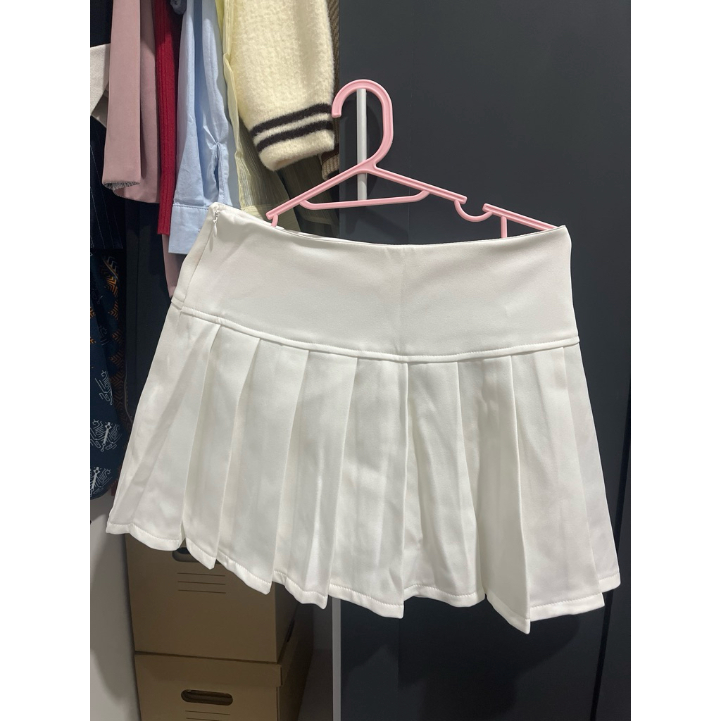 [PRELOVED] ROK TENNIS/rok padel/rok tennis/rok pendek