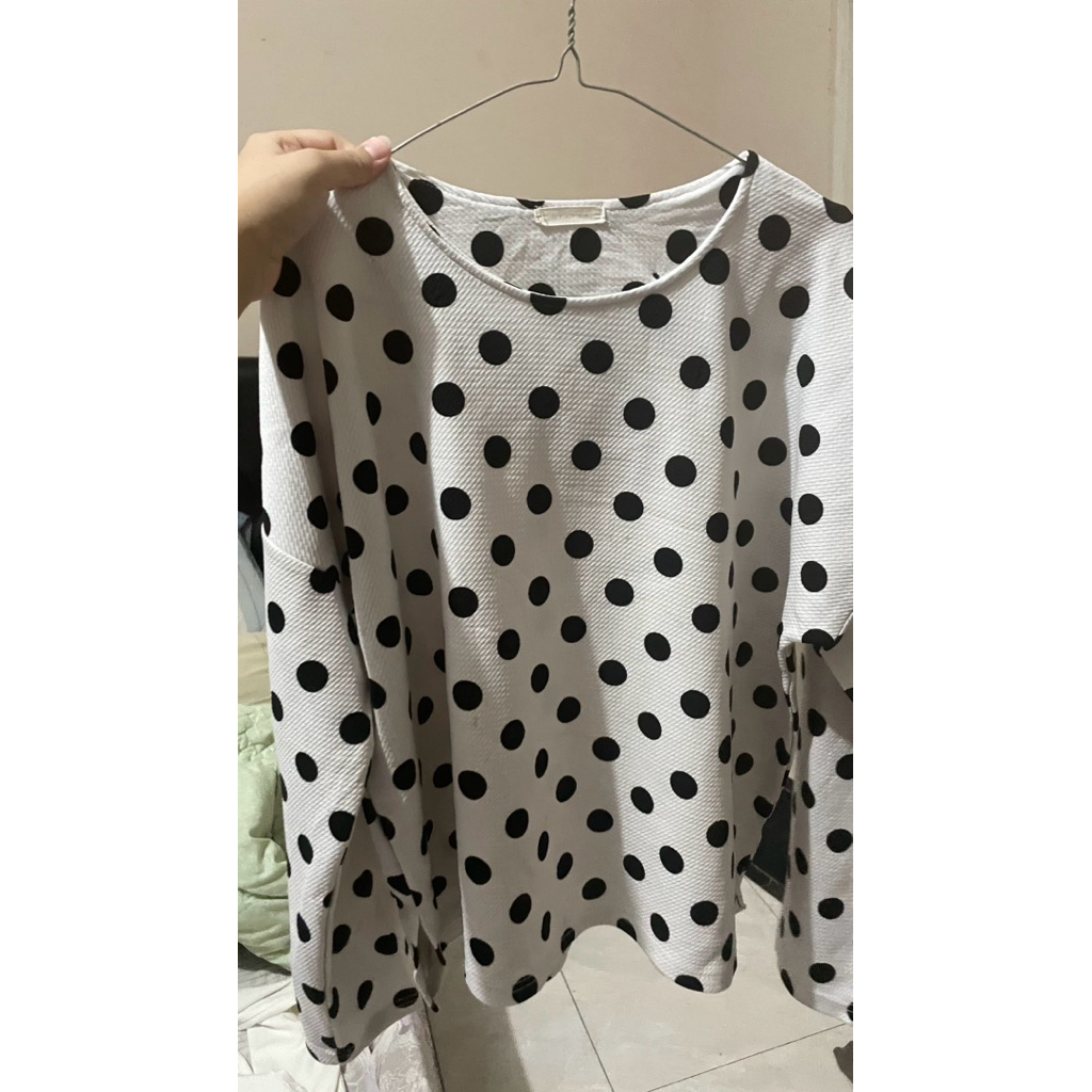 top polkadot - kaos - blouse - atasan wanita