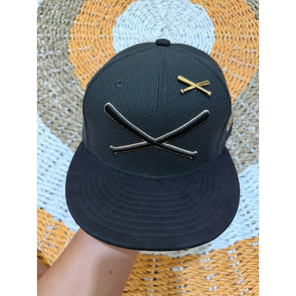 Topi New Era X Justfitteds The Infamous Double Line Gold