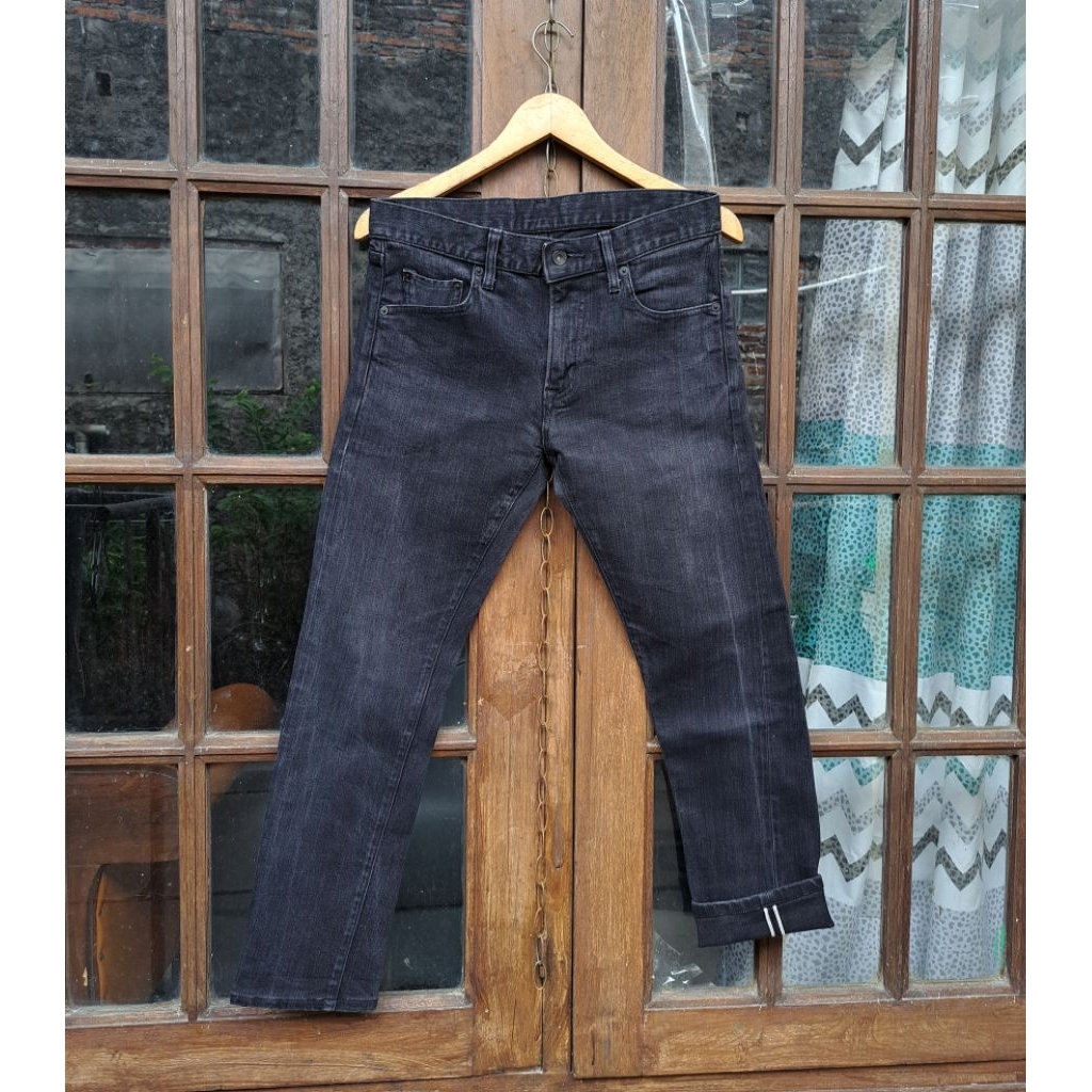 Uniqlo Selvedge Jeans Black Wash Stretch Size 29 Mens